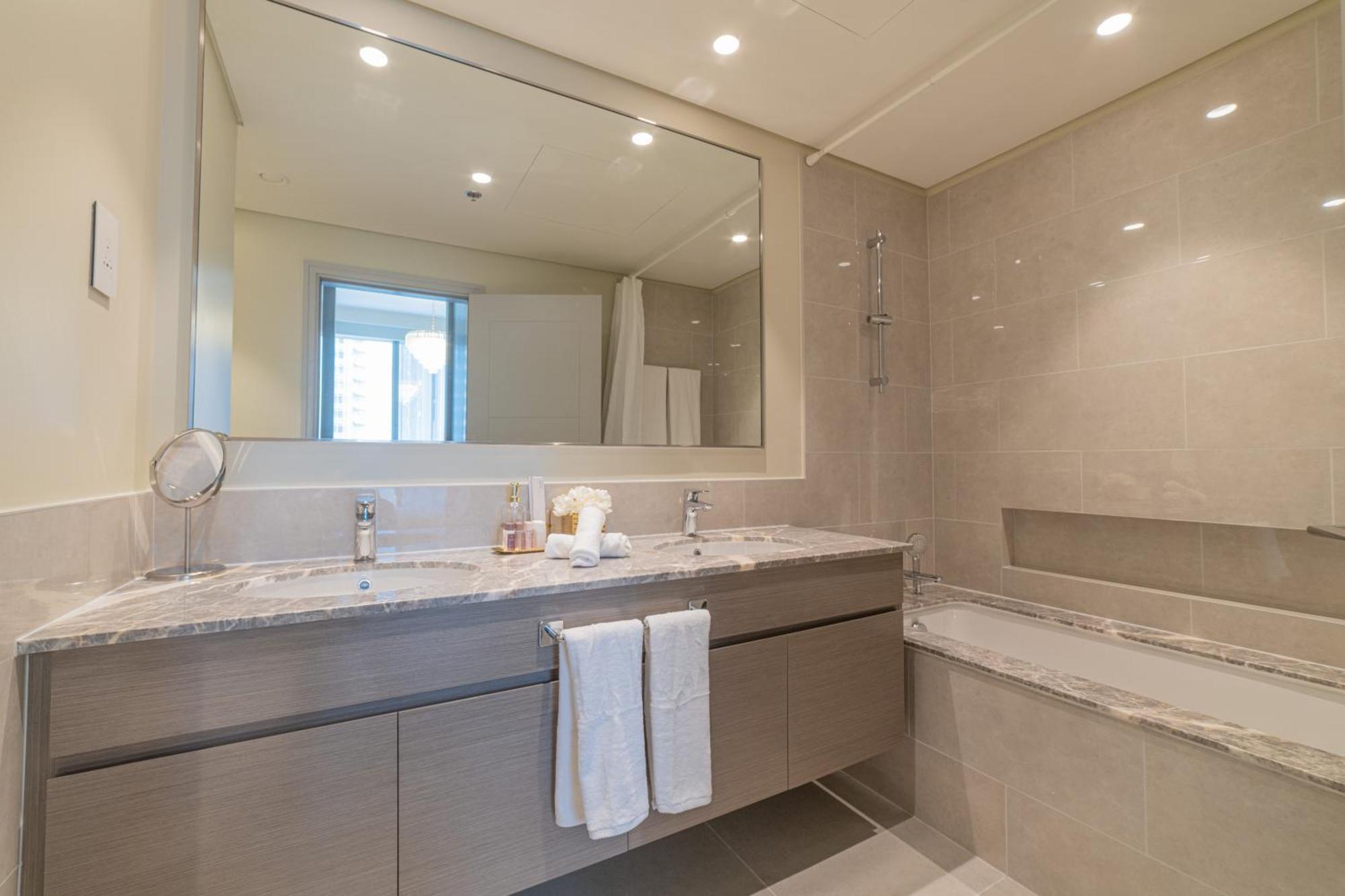 First Class 2Br With Full Dubai Boulevard View מראה חיצוני תמונה